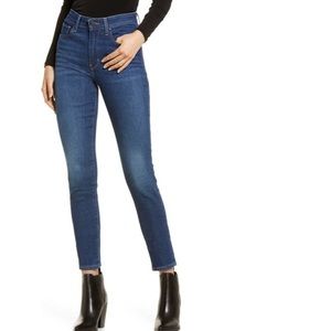 Levi’s 721 High Waist Skinny Jeans